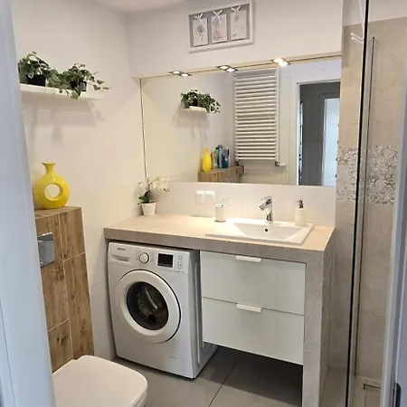 شقة Z Widokiem Na Sky Tower فروتسواف