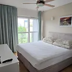 Apartment Z Widokiem Na Sky Tower *