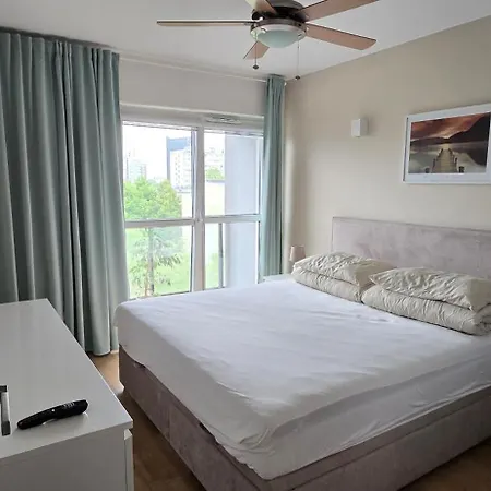 Апартаменты Z Widokiem Na Sky Tower *