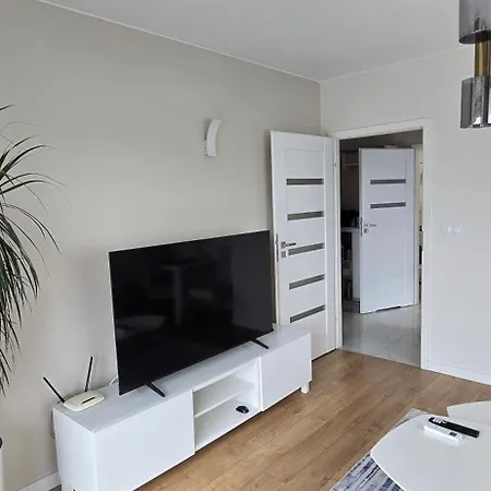 Z Widokiem Na Sky Tower Вроцлав